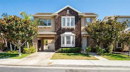 6545 Feather Drive Huntington Beach, CA 92648