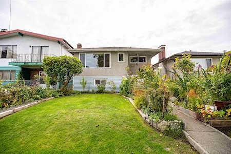 3544 E 28th Avenue Vancouver, BC V5R 1T5
