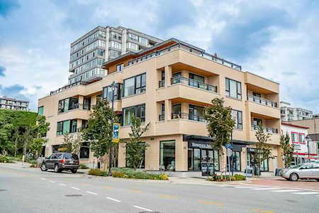 522 15th Street #203 West Vancouver, BC V7V 0B7