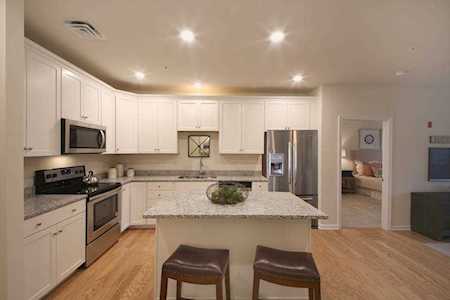 459 River Rd (Unit 4411) #411 Andover, MA 01810