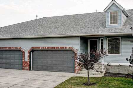 33 Valley Ridge Heights NW Calgary, AB T3B 5T3