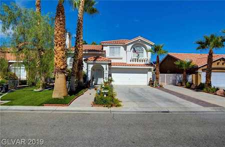 1676 Silver Glen Ave Las Vegas, NV 89123