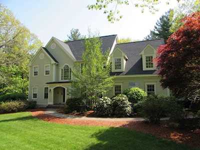 15 Deer Path Bolton, MA 01740