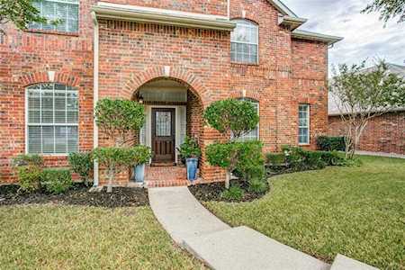 1326 Dove Brook Drive Allen, TX 75002