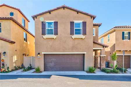 506 Escenico Lake Forest, CA 92630
