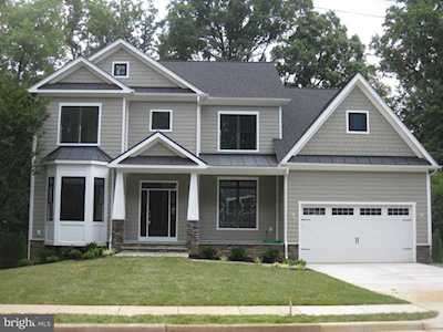 209 Audreys Ct SE Vienna, VA 22180