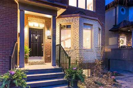 508 52 Avenue SW Calgary, AB T2V 0B3