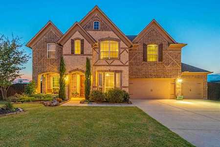 2200 Riviera Drive Little Elm, TX 75068