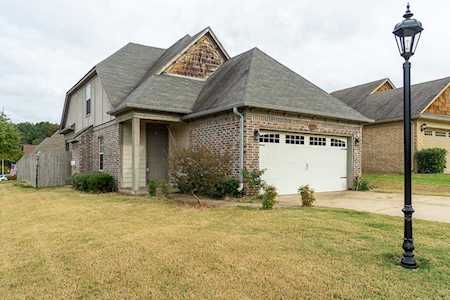 4914 Shaws Ridge Cv Arlington, TN 38002
