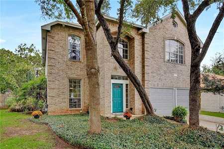 1811 Coral Dr Cedar Park, TX 78613