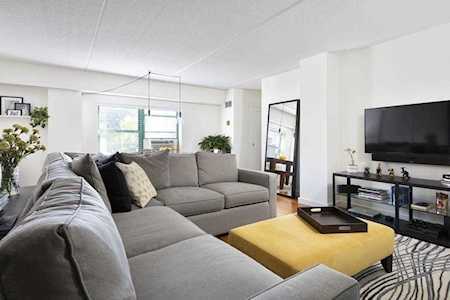 108 Peterborough St #3F Boston, MA 02215