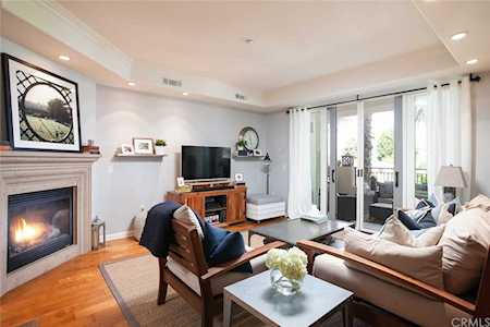 401 Bernard Street #207 Costa Mesa, CA 92627