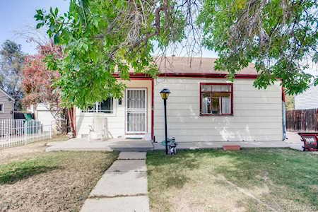 925 Macon Street Aurora, CO 80010