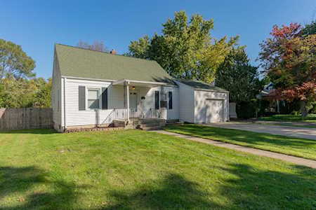 616 W Farragut Street Crown Point, IN 46307