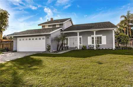 20712 Via Sonrisa Yorba Linda, CA 92886