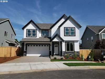 19720 Cherrywood Way Oregon City, OR 97045