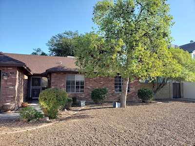8618 W Grovers Avenue Peoria, AZ 85382