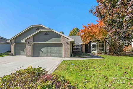 1465 N Ellington Place Eagle, ID 83616