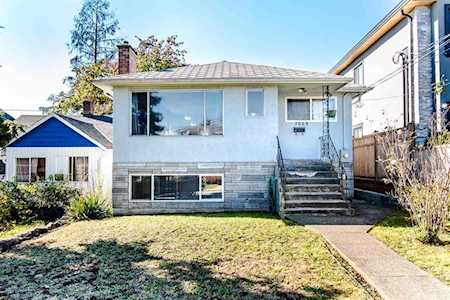 7669 Burgess Street Burnaby, BC V3N 3J1