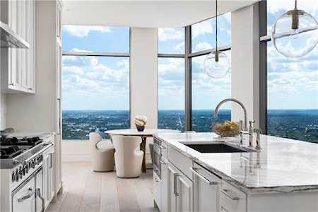 200 Congress Ave #53JR Austin, TX 78701