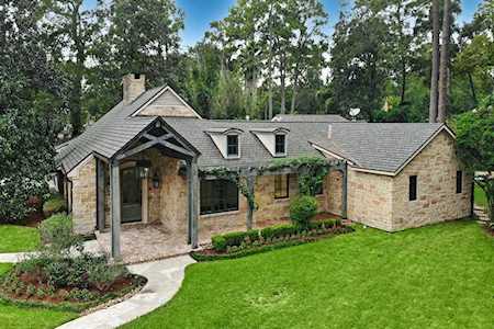 225 Millbrook St Houston, TX 77024