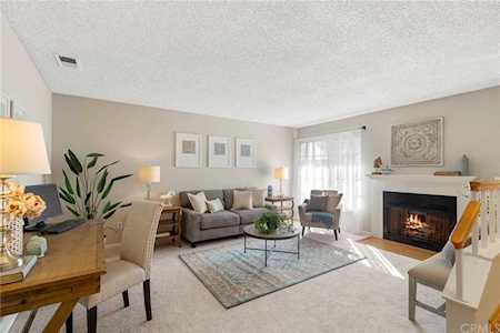 1512 W Nottingham Lane #21 Anaheim, CA 92802