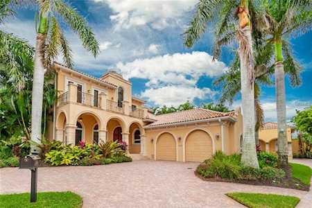 3925 Solymar Drive Sarasota, FL 34242