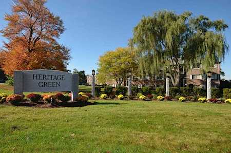 41 Farrwood Ave #8 North Andover, MA 01845