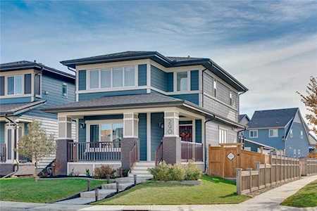 290 Marquis Court SE Calgary, AB T3M 1Y1