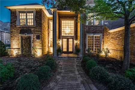 5104 Forest Grove Lane Plano, TX 75093