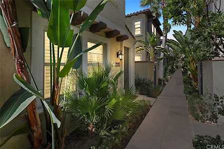 713 E Valencia Street Anaheim, CA 92805