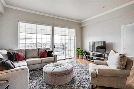 3225 Turtle Creek Boulevard #1046 Dallas, TX 75219