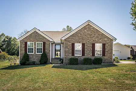 657 Helmwood Cir Mt Washington, KY 40047