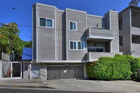 11913 Laurelwood Drive #4 Studio City, CA 91604