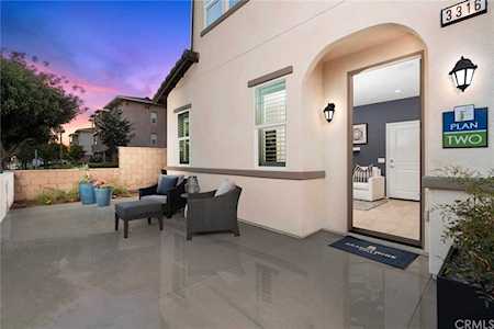 129 W N. Treviso Drive Anaheim, CA 92805