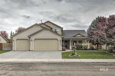 3916 N Greenwich Way Meridian, ID 83646