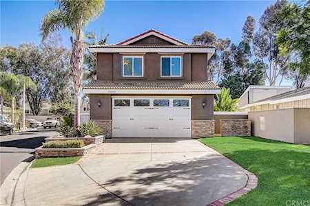 24892 Woodside Lane Lake Forest, CA 92630