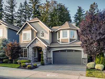 1848 271st Ave SE Sammamish, WA 98075