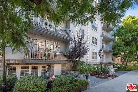 2025 S Beverly Glen #1B Los Angeles, CA 90025
