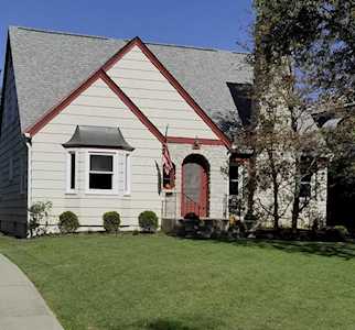372 Clinton Heights Avenue Columbus, OH 43202