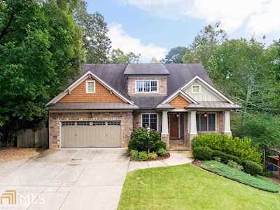 1556 Gaylor Dr Smyrna, GA 30082