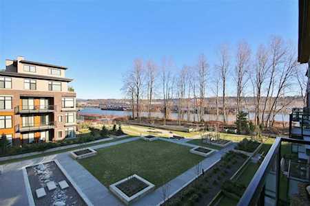 262 Salter Street #308 New Westminster, BC V3M 0J6