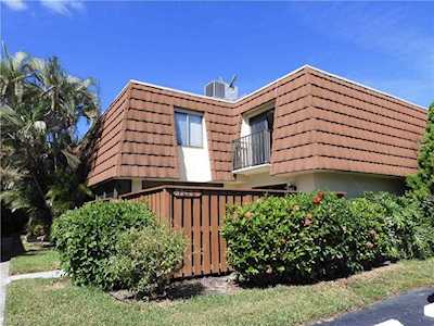 5242 Cedarbend Dr #2 Fort Myers, FL 33919