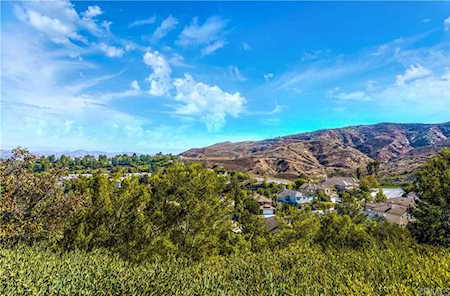 1236 S Night Star Way Anaheim Hills, CA 92808
