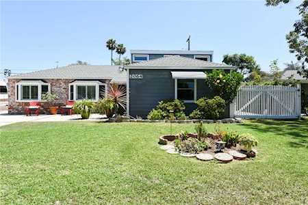 2064 Monrovia Avenue Costa Mesa, CA 92627