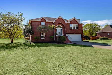 401 Briarwood Ln Smyrna, TN 37167