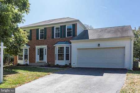 3421 Cotton Top Ct Fairfax, VA 22033