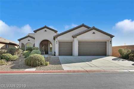 3929 Fledgling Dr North Las Vegas, NV 89084