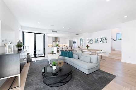 741 N Gramercy Place Los Angeles, CA 90038