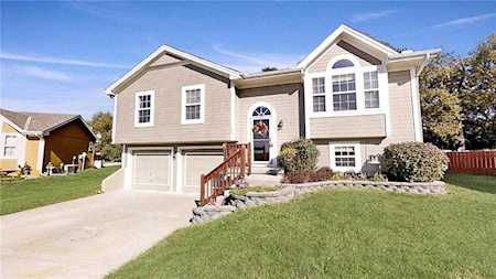 11801 N Lydia Ave Kansas City, MO 64155